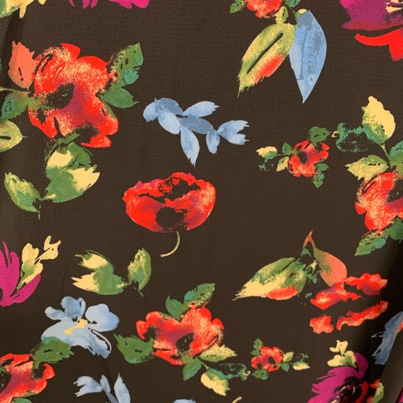 Lulus floral midi dress with ruffle detailing - Picture 2 of 4